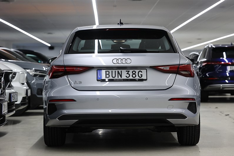Audi A3 Sportback 35 TFSI 150hk *Hjulkampanj!* Proline Farth PDC