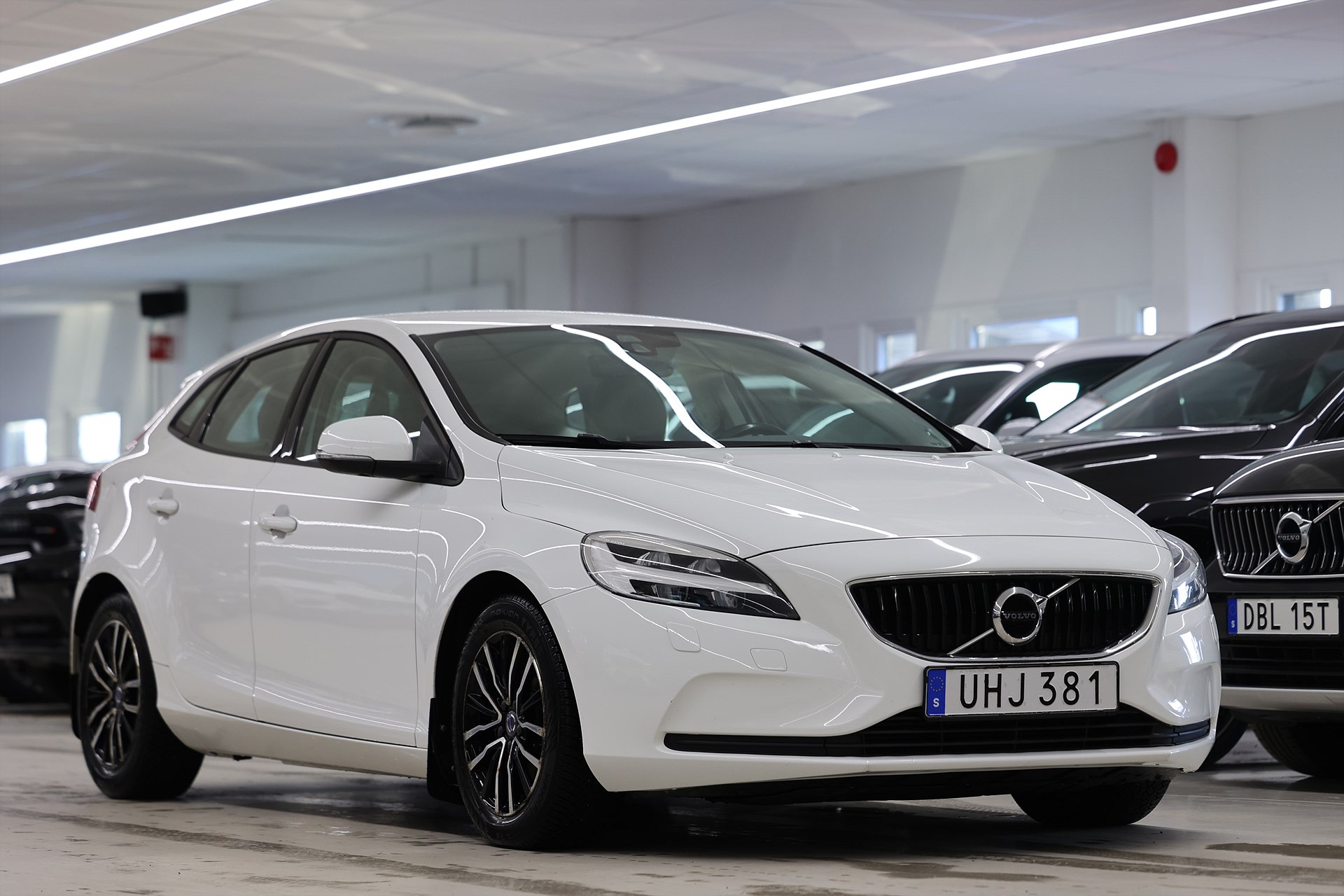 Volvo V40 D2 120hk Business Adv Keyless B-kamera Värmare