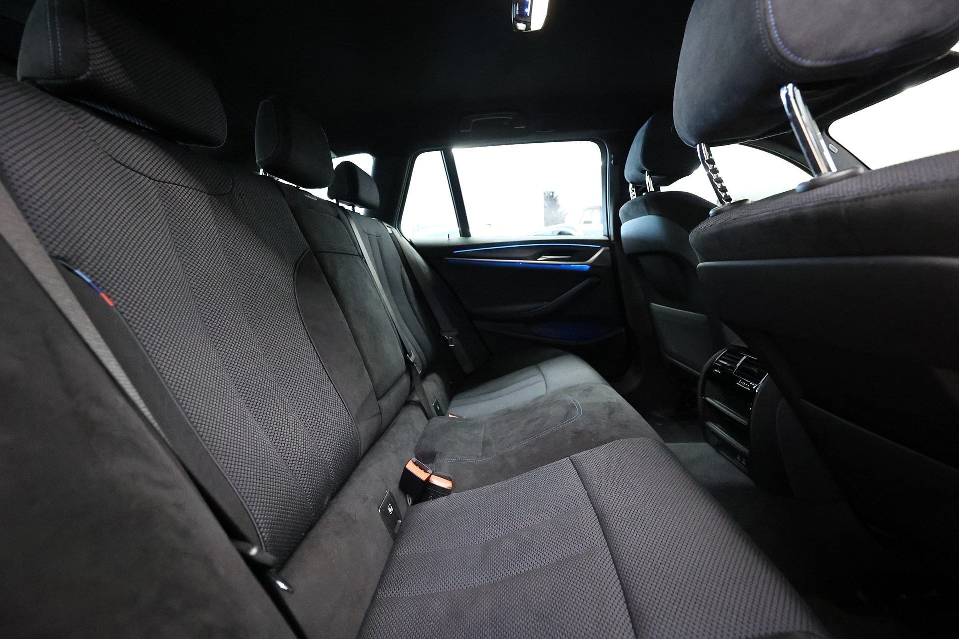 BMW 530e xDrive Touring M Sport Drag B kamera MOMS