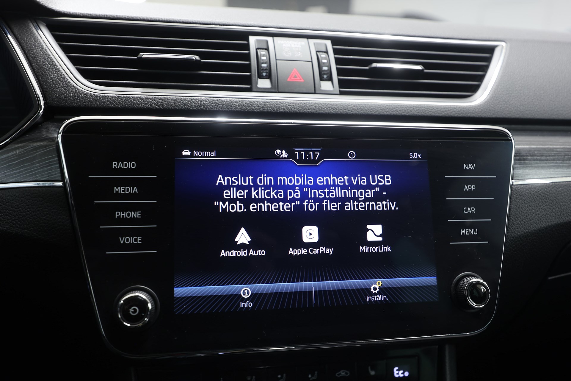 Skoda Superb iV Combi 1.4 TSI 218hk Style Drag Navi