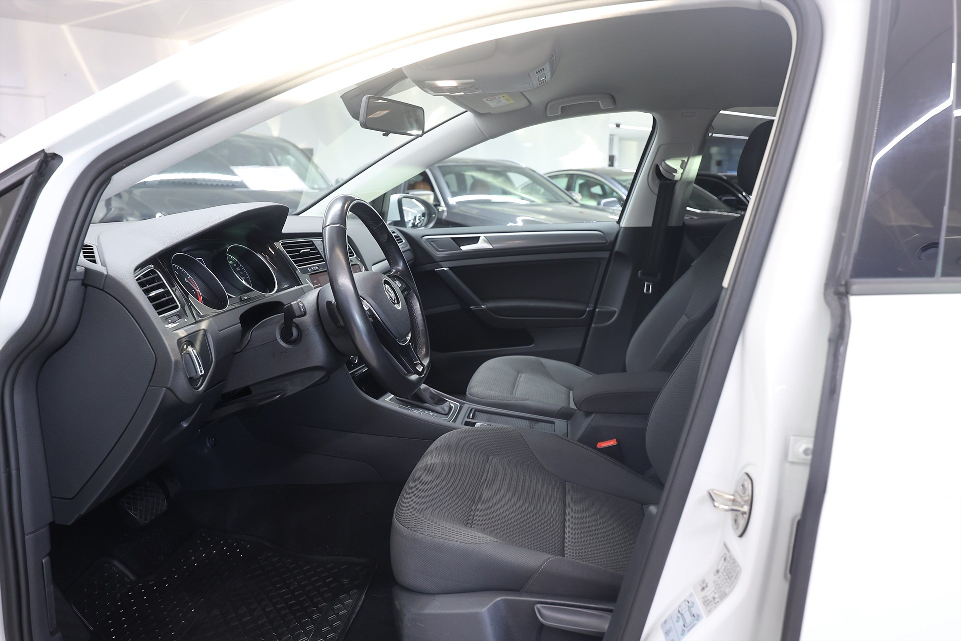 Volkswagen Golf SC 1.5 TSI 150hk GT B-kamera