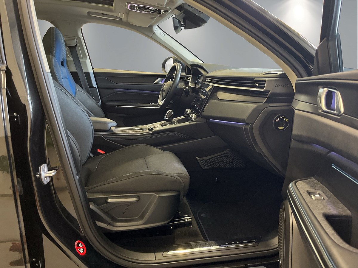 Lynk & Co 01 PHEV DCT, 261hk, 2022
