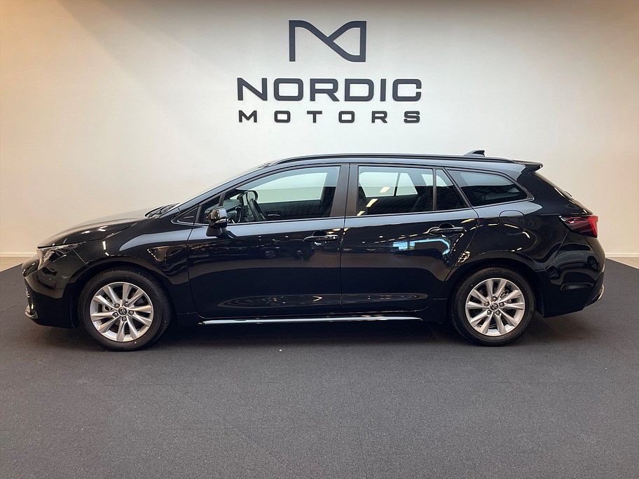 Toyota Corolla Touring Sports Hybrid e-CVT, 140hk, 2024
