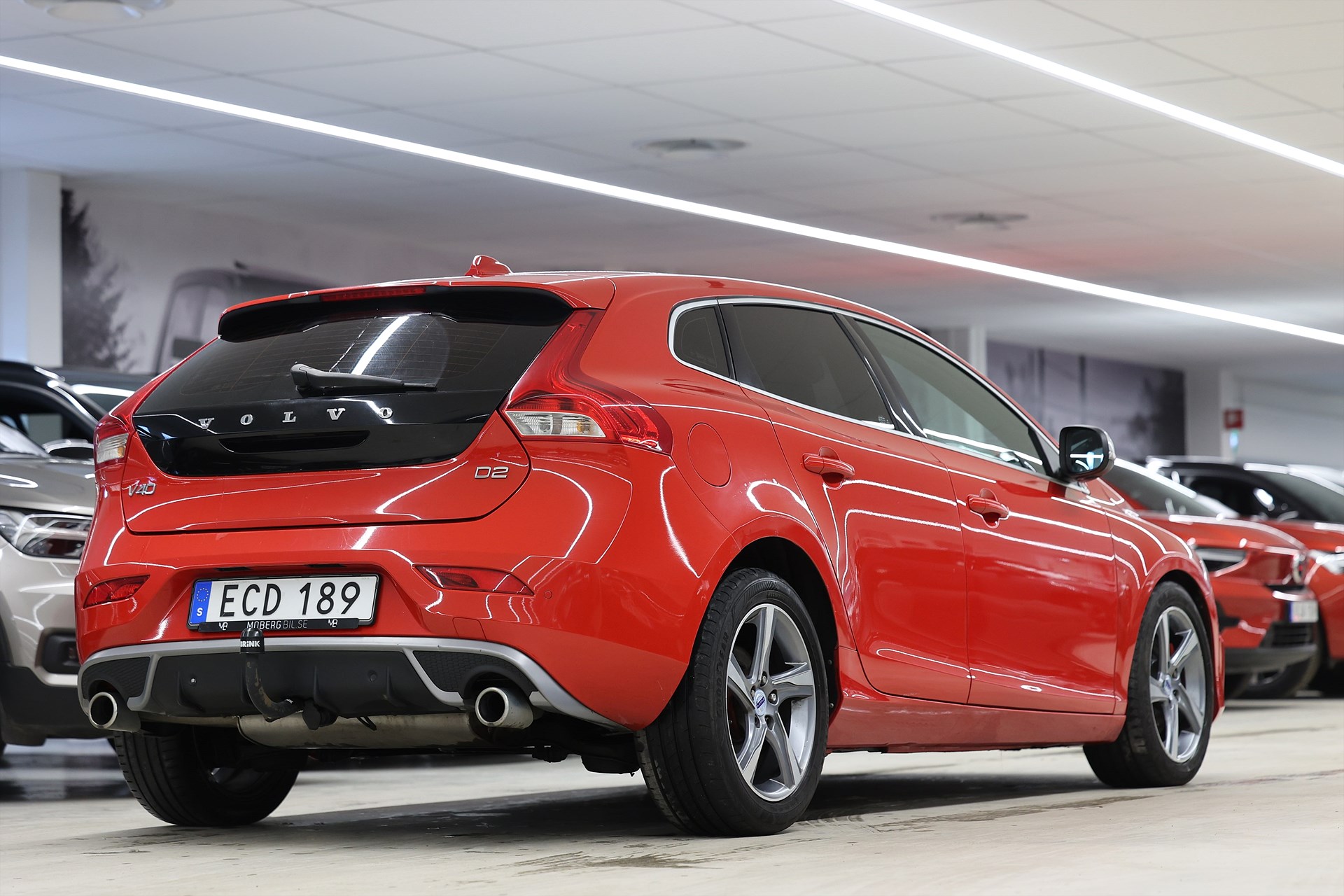 Volvo V40 D2 120hk R-Design Pano PDC Drag Värmare