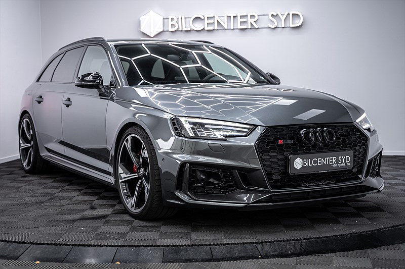 Audi RS4 2019 - miniatyr 5