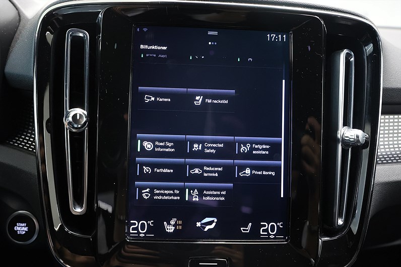 Volvo XC40 T2 129hk *Hjulkampanj!* R-Design Drag Navi VOC Keyless