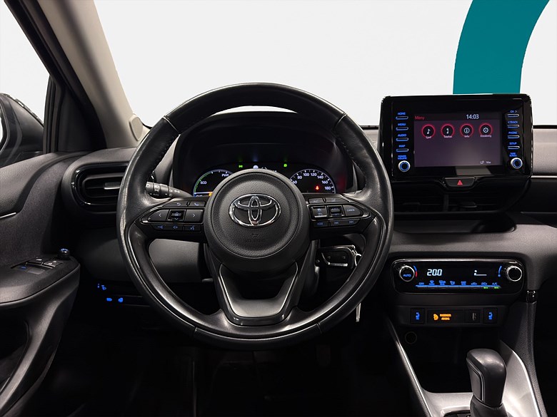 Toyota Yaris 1.5 Hybrid Backkamera ACC Rattvärme, MOMS 2024, svart – bild 16 av 20, begagnad hos Niber i Järfälla