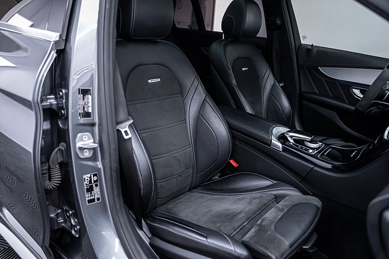 Mercedes-benz C-Klass 2017 - miniatyr 27