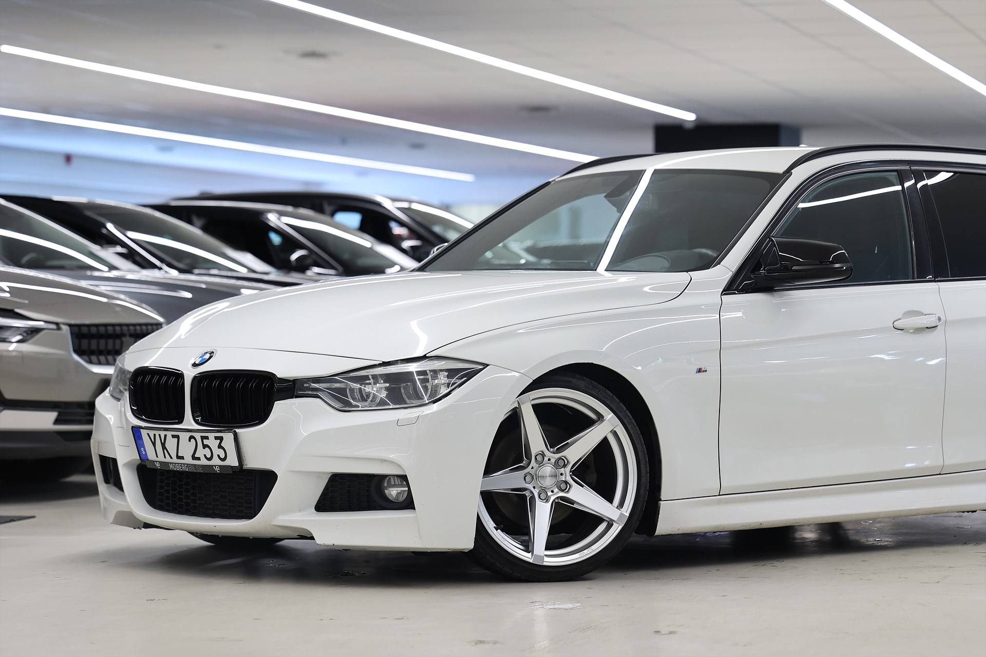 BMW 320d Touring 190hk M Sport Shadow Line Drag PDC