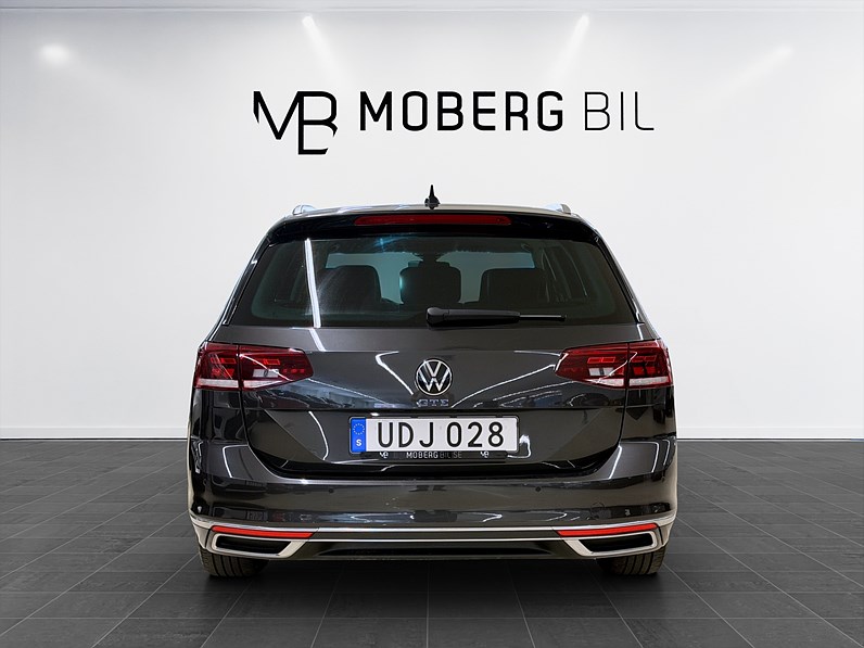 Volkswagen Passat SC GTE 218hk Helg på Moberg! Keyless B-Kamera Navi
