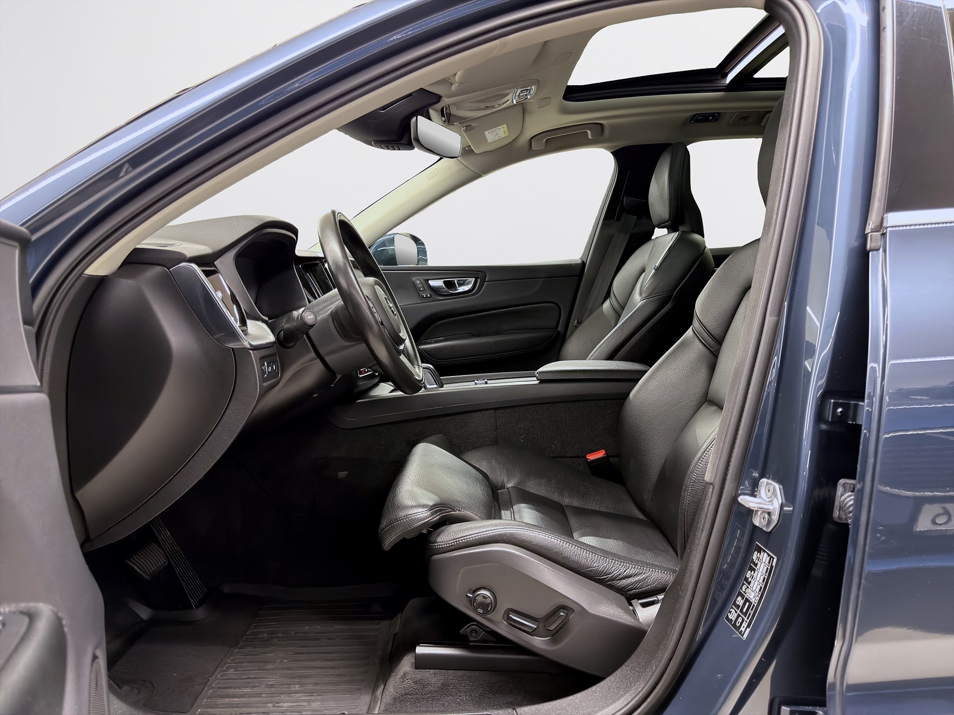 Volvo XC60 T8 Twin Engine 392hk Advanced Edt 2 Års Garanti!