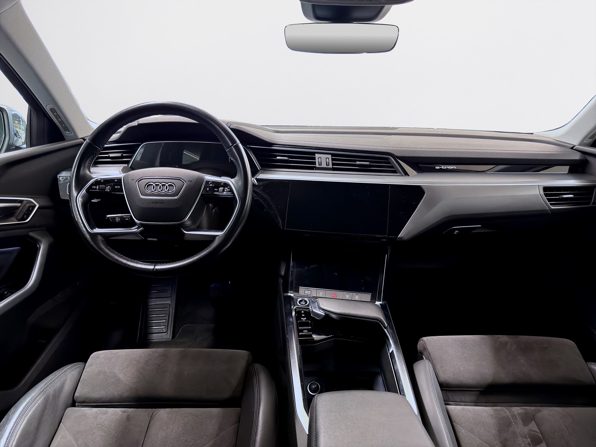55 quattro 408hk Navi Drag Keyless PDC Värmare