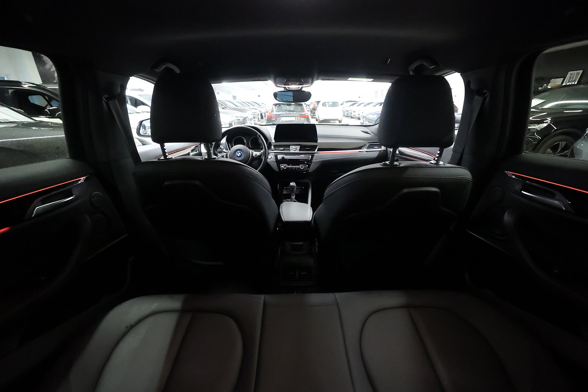 BMW X2 xDrive25e 220hk M Sport Shadow HUD H/K Skinn