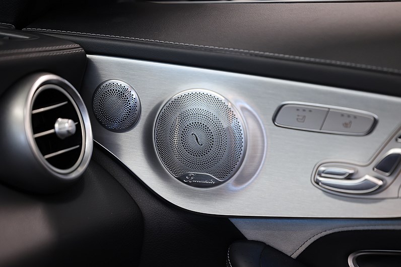 Mercedes-Benz AMG C 63 S Cab 510hk Performance Burmester HUD