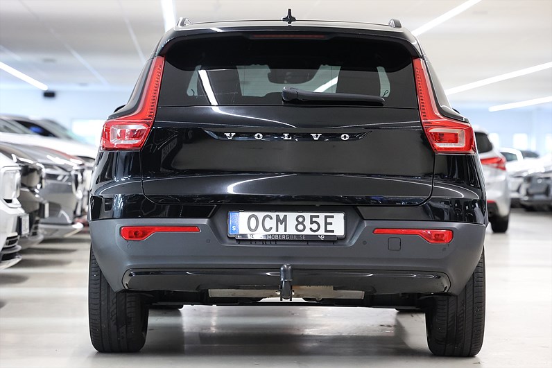 Volvo XC40 T2 129hk *Hjulkampanj!* R-Design Drag Navi VOC Keyless