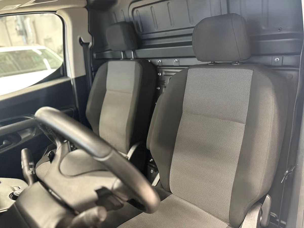 Opel Combo – bild 14