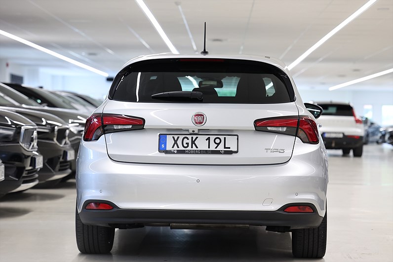 Fiat tipo 1.4 120hk Backkamera PDC Adaptiv fart Bluetooth