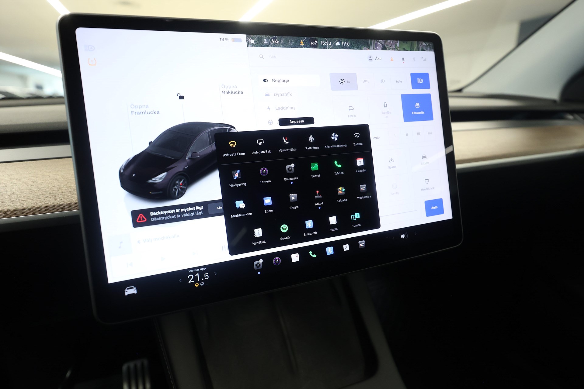 Tesla Model Y Performance 534hk Pano Navi Läder