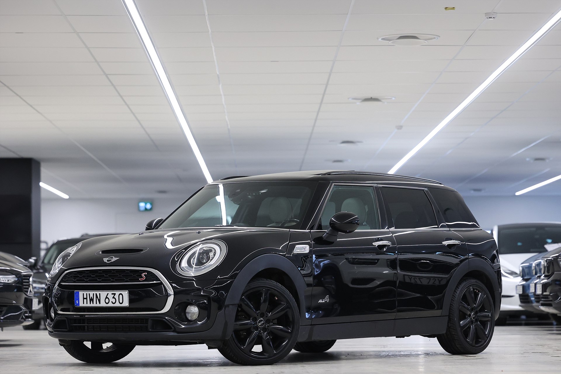 Mini Cooper S ALL4 Clubman 192hk *Hjulkampanj!* Chili Pano JCW Ratt Läder