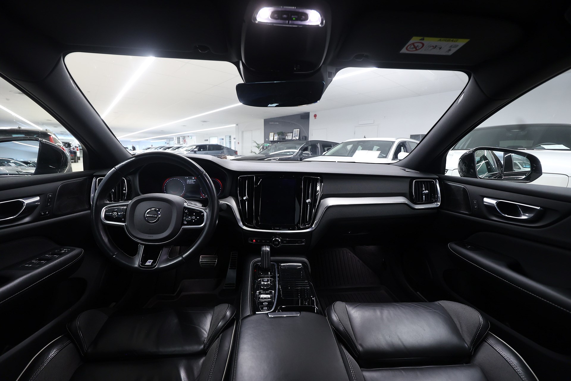 Volvo S60 T8 AWD 392hk *Kampanj!* R-Design HUD H/K 360