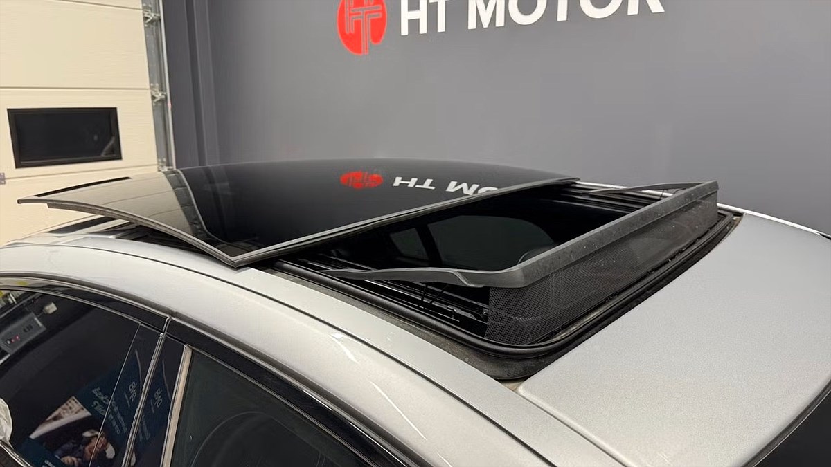 Jaguar XE – bild 5