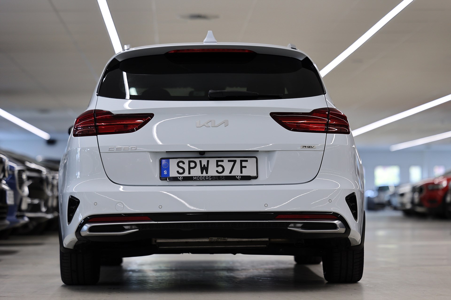 Kia Ceed SW Plug-in 141hk Advance B-kamera Keyless LED