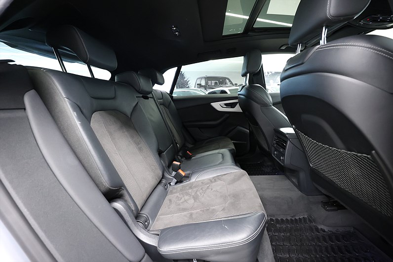Audi Q8 50 TDI 286hk Q S-Line B&O 360-Kamera Pano Värmare Luftfjädring