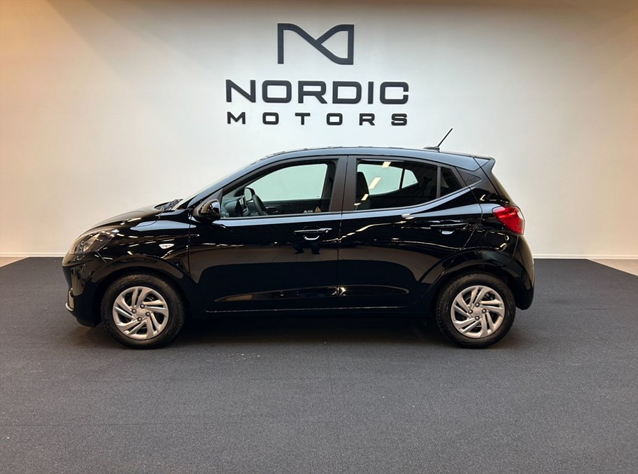 Hyundai i10 1.0 AMT, 63hk, 2025