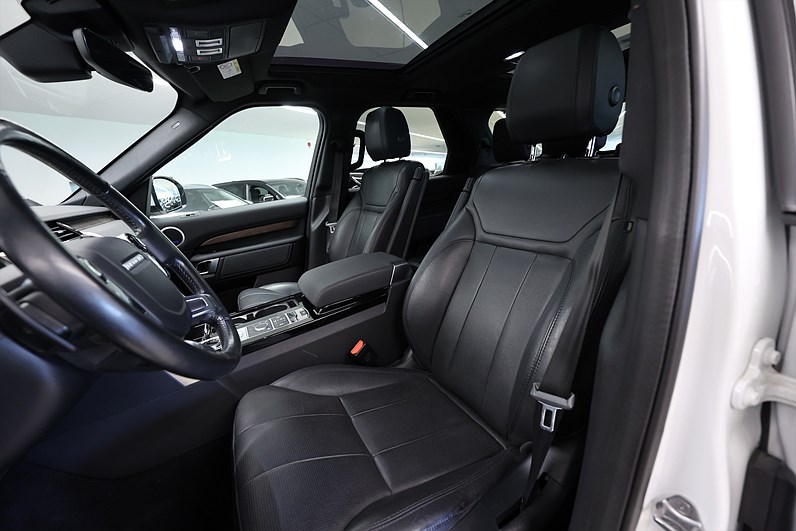 Land Rover Discovery SDV6 306hk HSE 7-sits Drag Pano Keyless