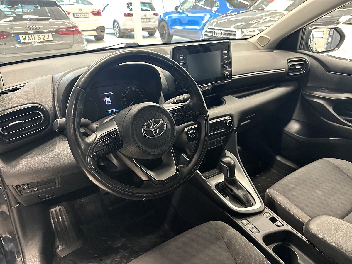 Toyota Yaris – bild 12