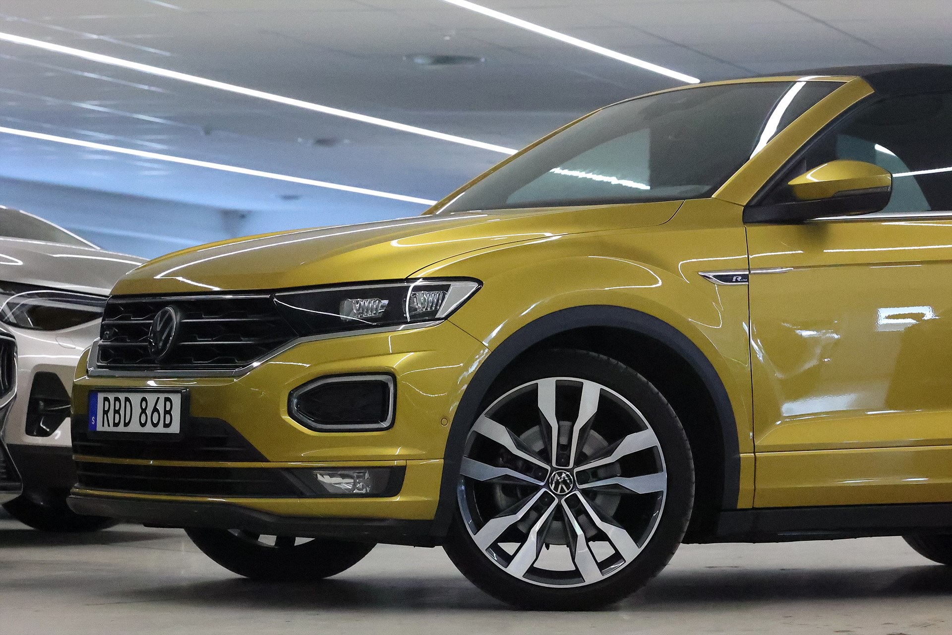 Volkswagen T-Roc Cabriolet 1.5 TSI 150hk R Line Läder Beats B-Kamera