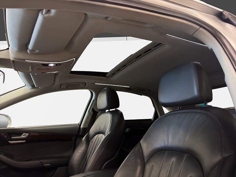 Audi A8 3.0 TDI quattro Luft, Läder, Värmare, Drag 2011, silver – bild 13 av 25, begagnad hos Niber i Järfälla