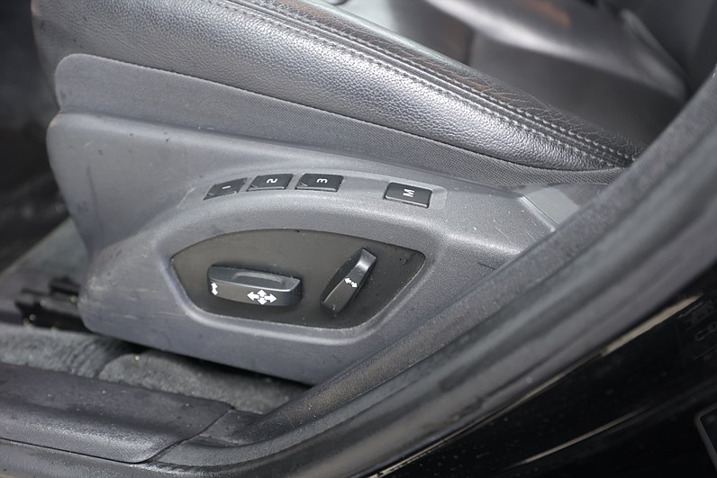 Volvo V60 Cross Country D4 190hk Summum Skinn Navi Keyless