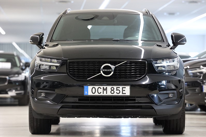 Volvo XC40 T2 129hk *Hjulkampanj!* R-Design Drag Navi VOC Keyless