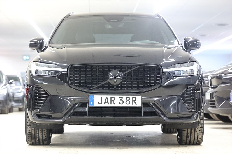 Volvo XC60 Recharge T8 AWD 456hk Ultimate Black Edt H/K 360 HUD Massage