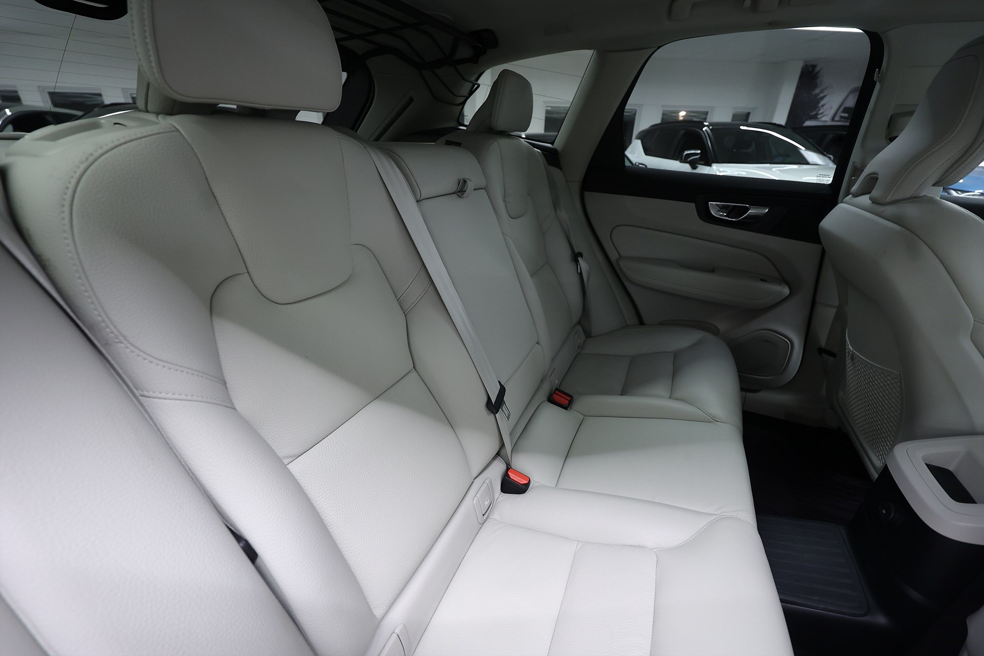 Volvo XC60 Recharge T6 AWD 350hk *Kampanj!* Core Pano H/K 360° Läder