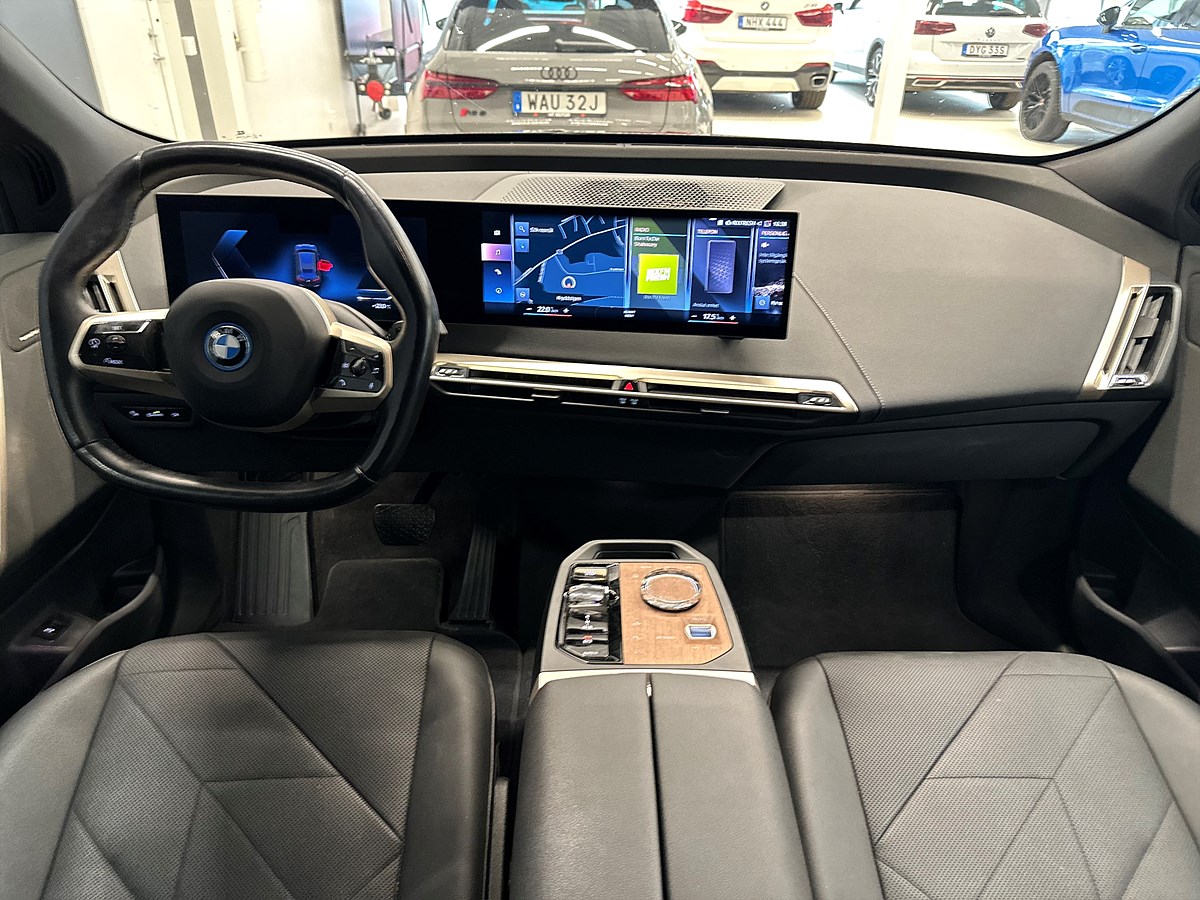 BMW iX – bild 16