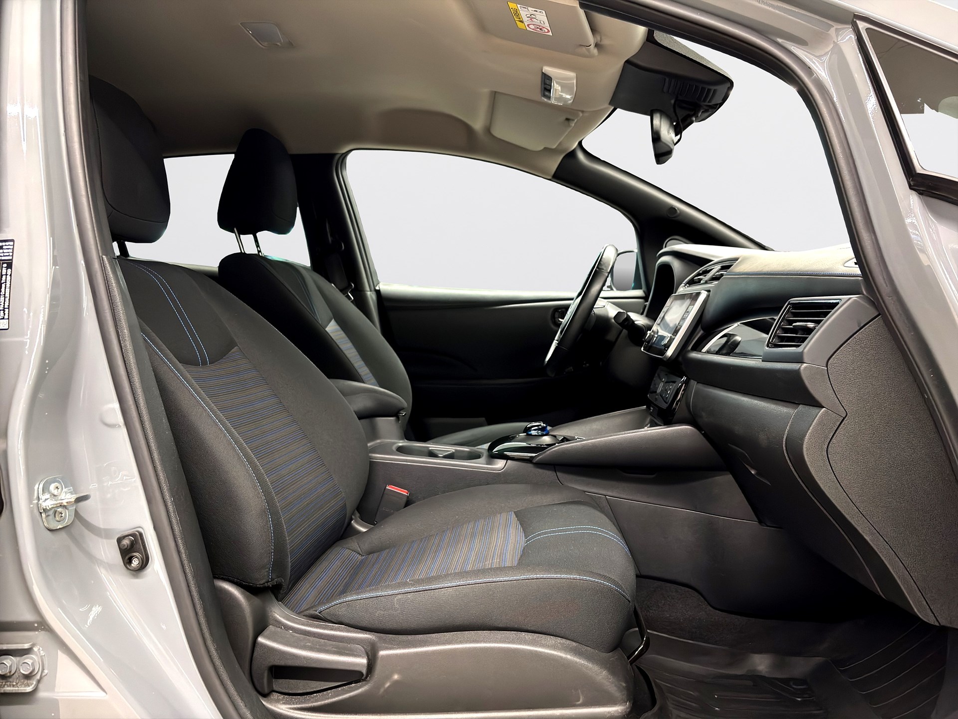 Nissan Leaf e+ 217hk 2021 Navi Keyless 360 P-Värmare