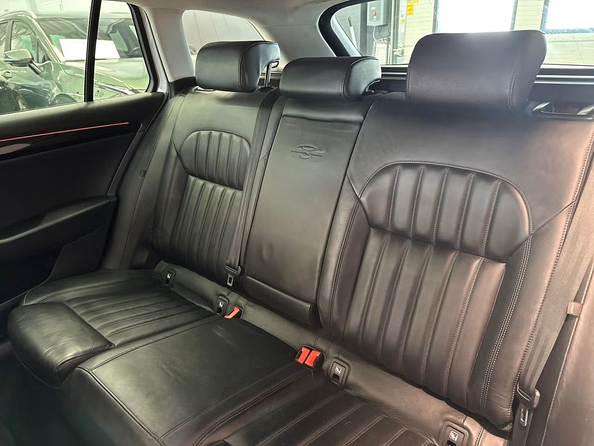 Skoda Superb – bild 19