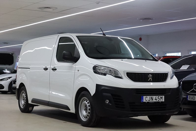 Peugeot e-Expert 75 136hk V-inrett B-kamera CarPlay MOMS