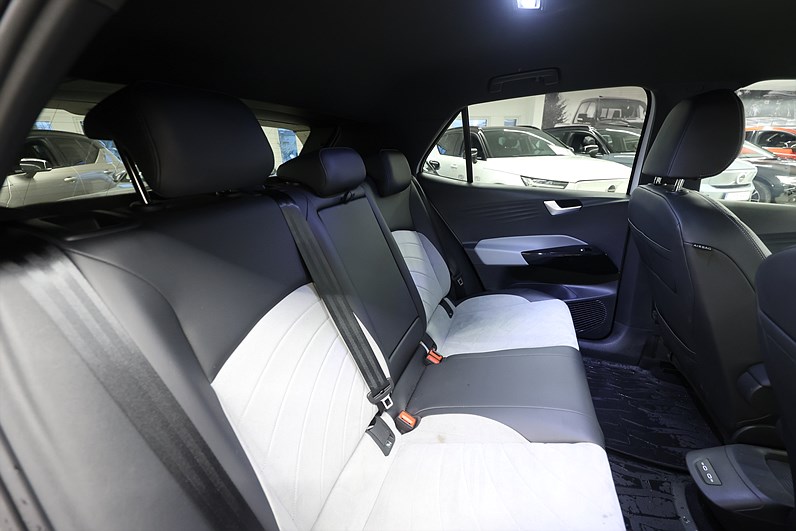 Volkswagen ID.3 Pro S 204hk *Kampanj!* Värmare Keyless Navi