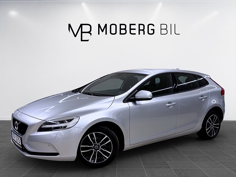 Volvo V40 D2 120hk Helg på Moberg! Business Advance Navi Värmare PDC