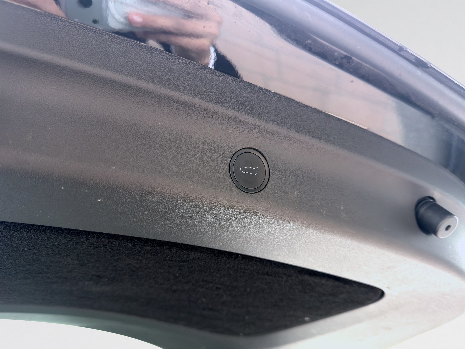 Tesla Model Y Long Range 514hk Pano Navi Drag B-Kamera MOMS