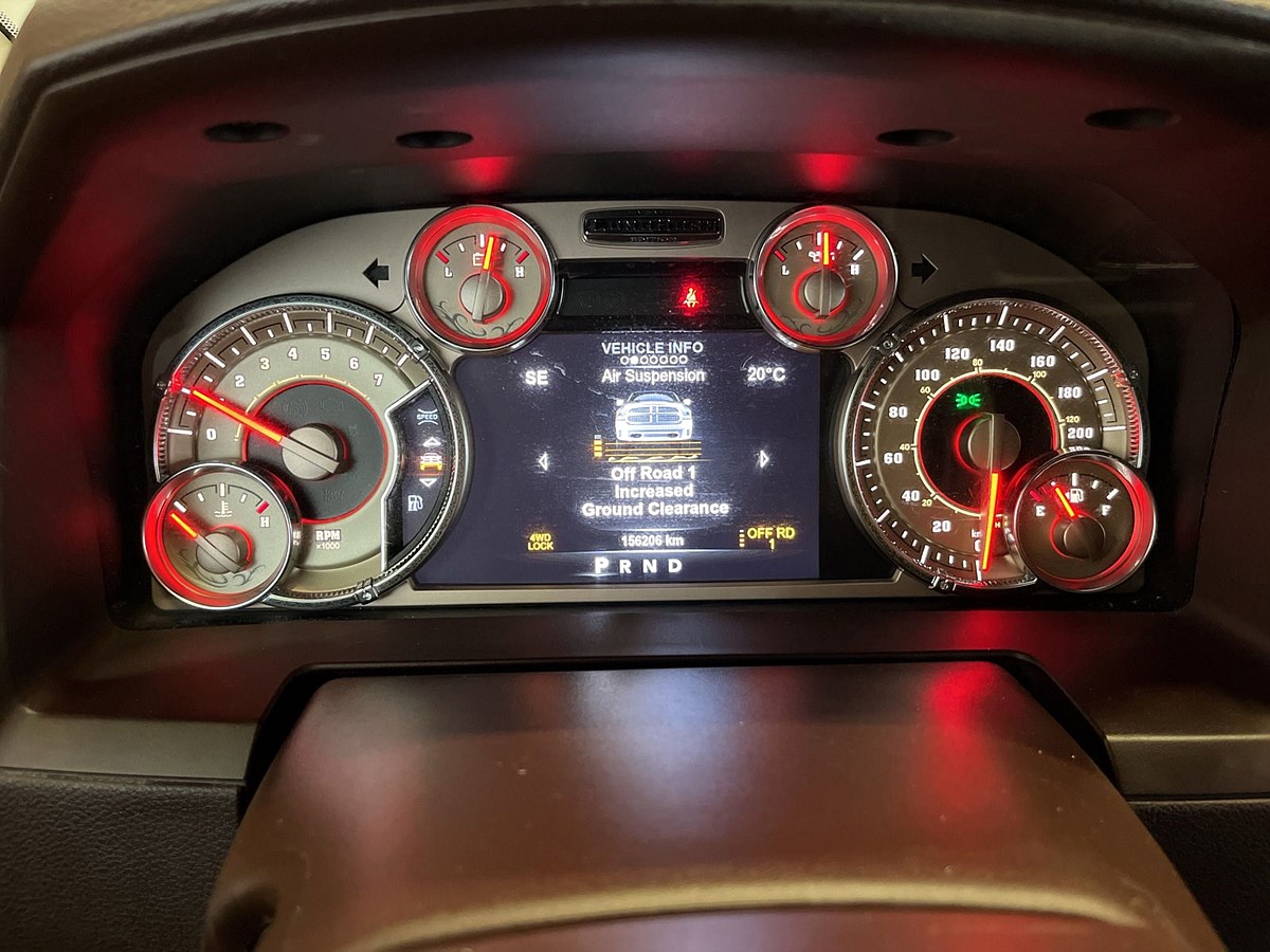 RAM 1500 Crew Cab 5.7 V8 HEMI 4x4 LONGHORN TorqueFlite Euro 6