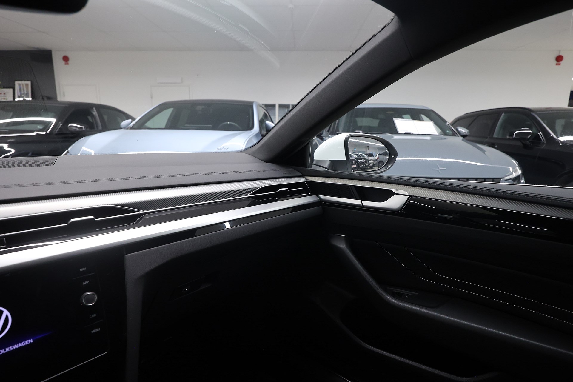 Volkswagen Arteon SB eHybrid 218hk *Hjulkampanj!* R-Line Drag