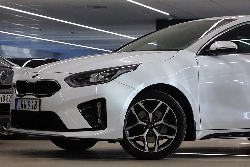 Kia ProCeed 1.4 T-GDI 140hk GT Line Navi PDC B-Kamera