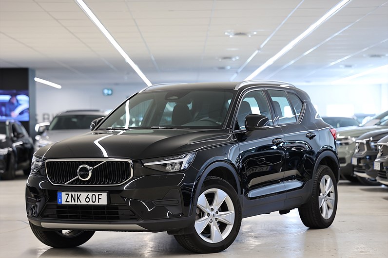 Volvo XC40 B4 AWD 197hk Core B-Kamera Keyless MOMS