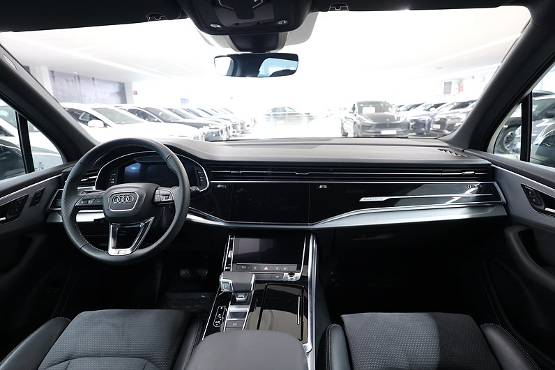 Audi Q7 60 TFSI e quattro S-line 490hk Svart Optik Drag Leasbar