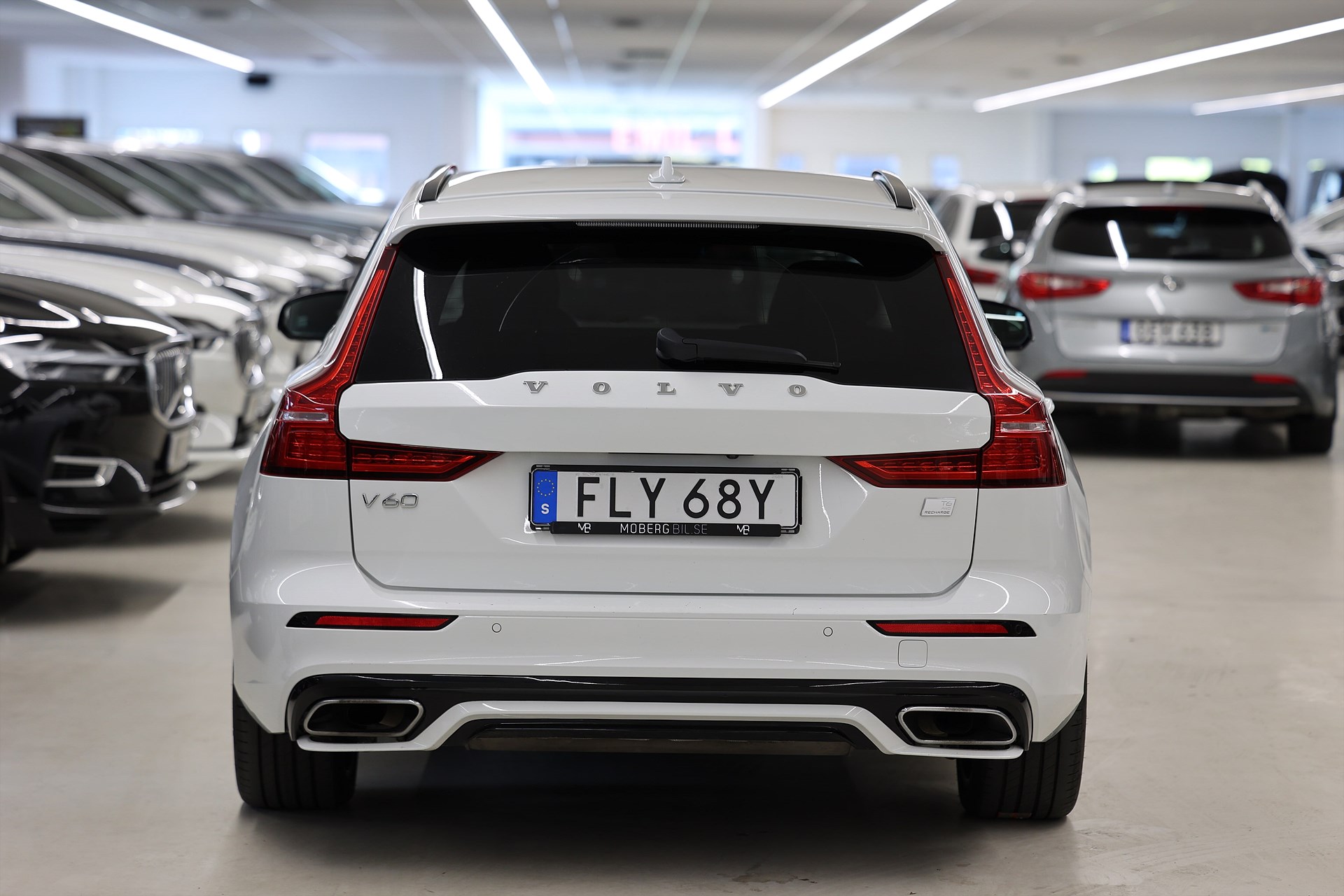 Volvo V60 T6 AWD TwEn 340hk R Design B-Kamera VOC Keyless