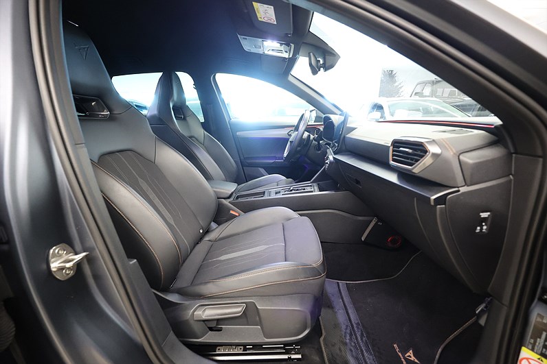 CUPRA Formentor VZ 2.0 TSI 4Drive 310hk Beats Keyless Navi B-Kamera
